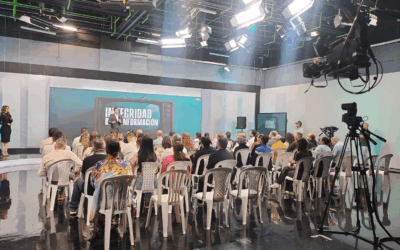 La MOE participa en diálogo sobre integridad de la información en época electoral