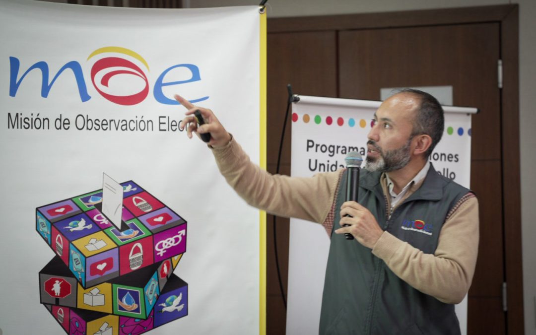 La MOE presentó hallazgos sobre riesgos por violencia armada y desinformación en el proceso electoral de 2026 a representantes de cooperación internacional